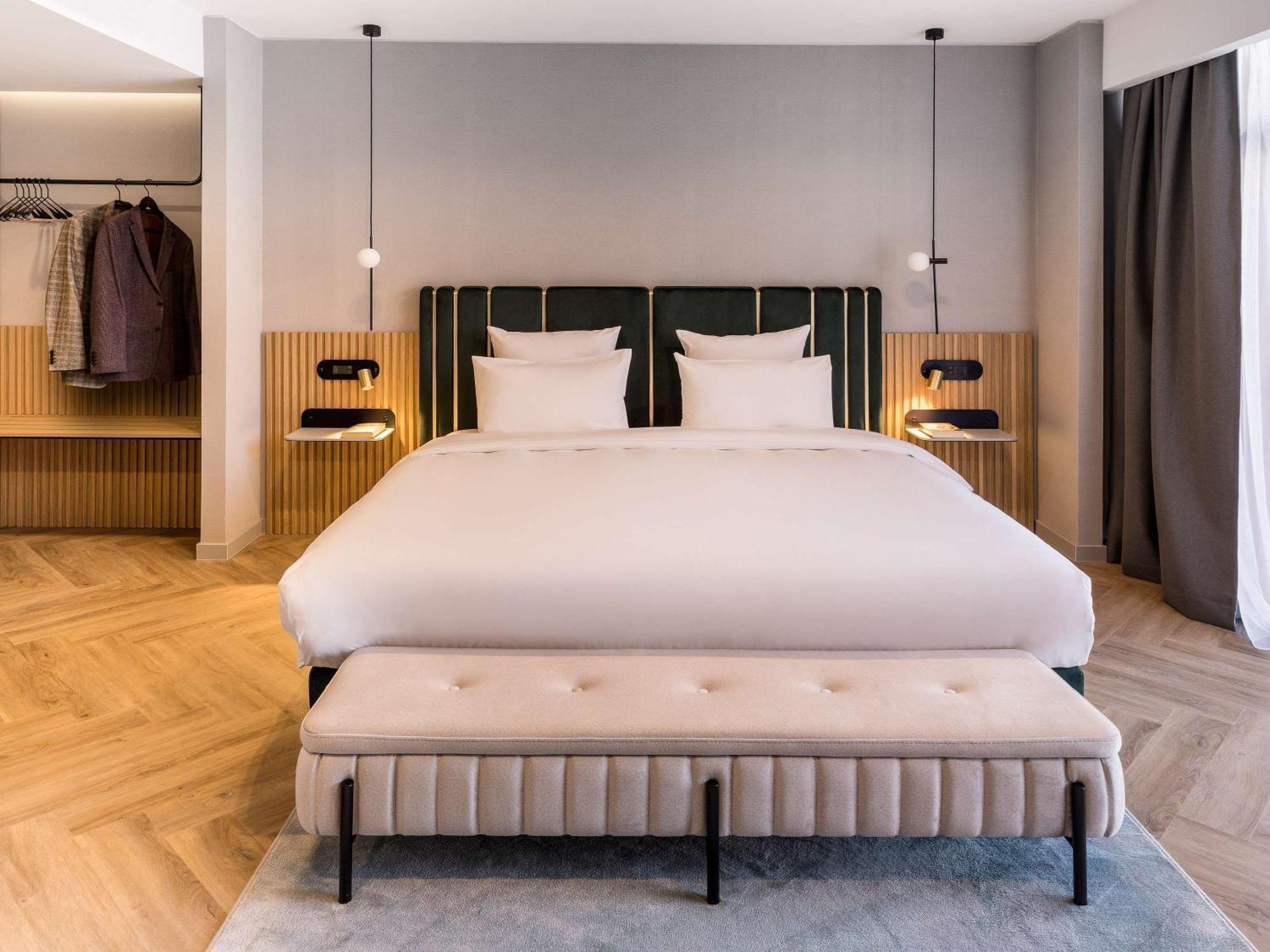 Mercure 4*